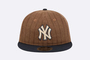 Gorra New Era New York Yankees MLB Wool Pinstripe 9FIFTY Retro Crown Strapback Marron Unisex